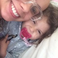 Kind brazilian nanny looking for a family!