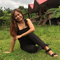 A filipina looking for a kind Host Family.