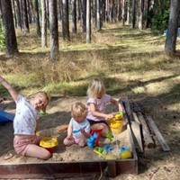 Family in Utrecht is looking for a nanny