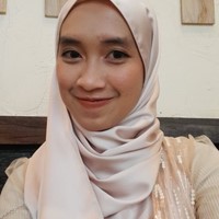 Ich bin Indonesierin und unterrichte jetzt Deutsch